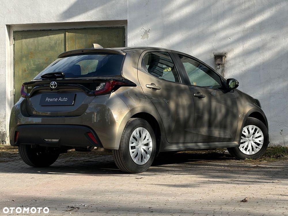 Toyota Yaris - 13