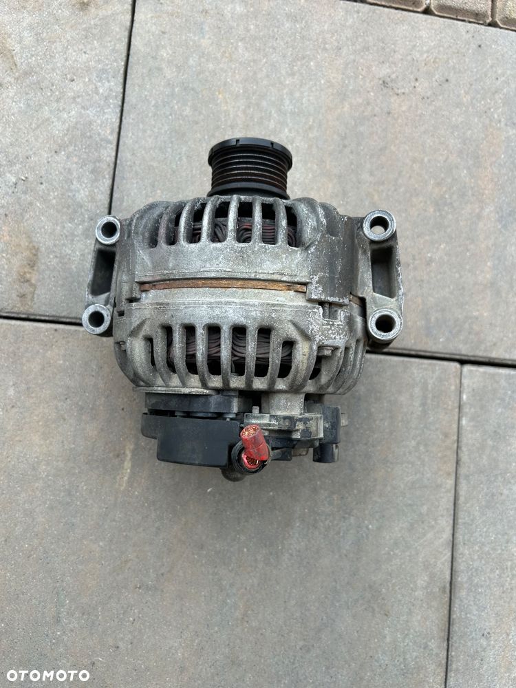 Alternator Mercedes Vito Viano w639 2.2  A0131541002  200A - 3