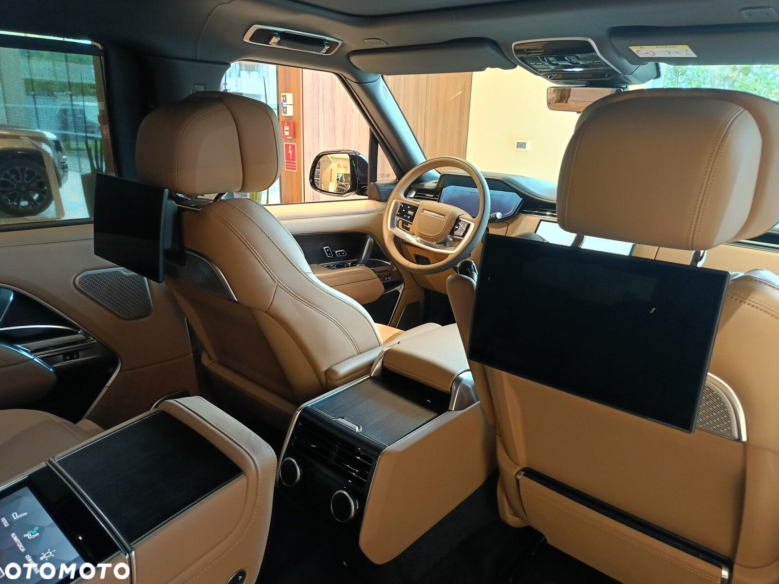 Land Rover Range Rover - 30