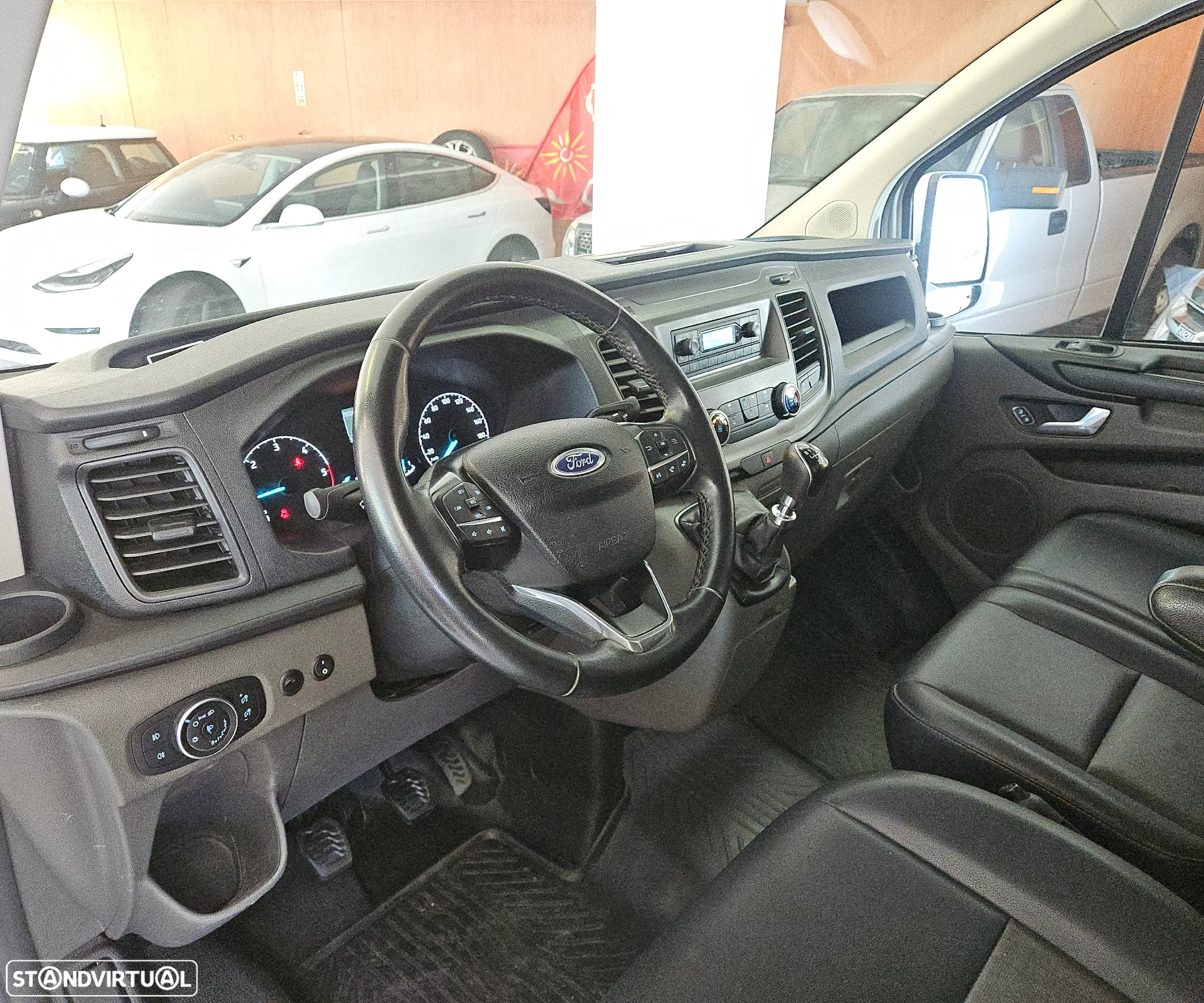 Ford Transit Custom Maxi Longa - 13