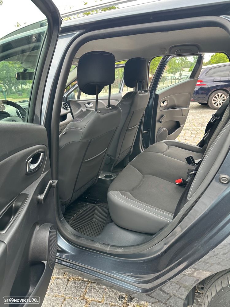 Renault Clio Sport Tourer dCi 75 Stop & Start Expression - 14
