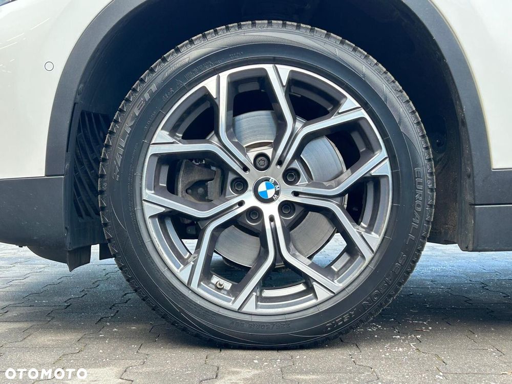BMW X1 sDrive20i xLine - 37