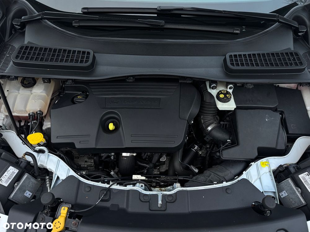 Ford Kuga 2.0 TDCi 4x4 Titanium - 16