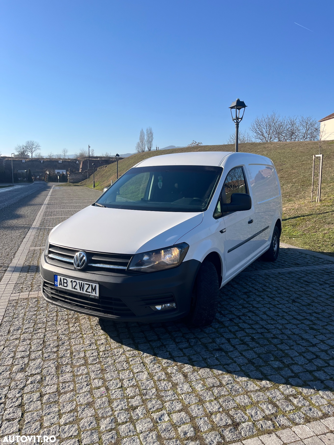 Volkswagen CADDY MAXI - 2