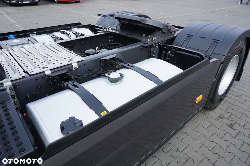 Renault / T 460 / EURO 6 / ACC / RETARDER / SLEEPER CAB - 25