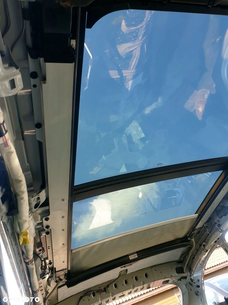 DACH SOLAR PANORAMA SUPERB II 3T KOMBI LA7W  SKODA 2008-2013 - 9