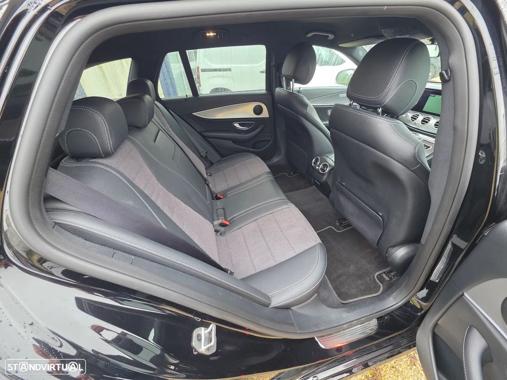 Mercedes-Benz E 300 de Avantgarde - 19