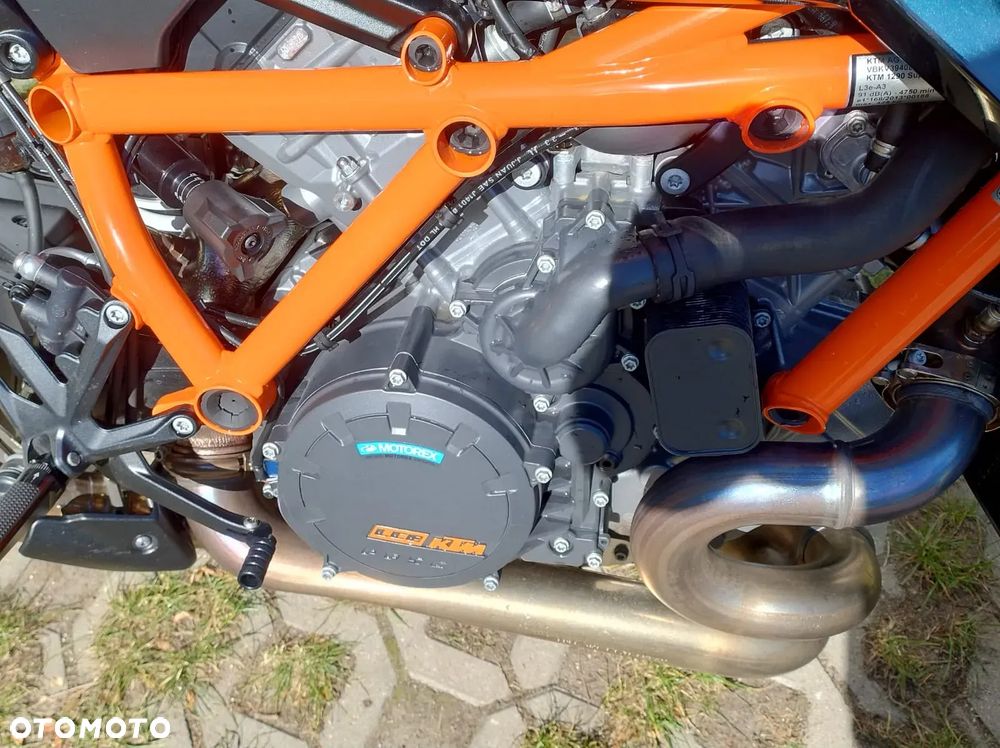 KTM Super Duke - 10