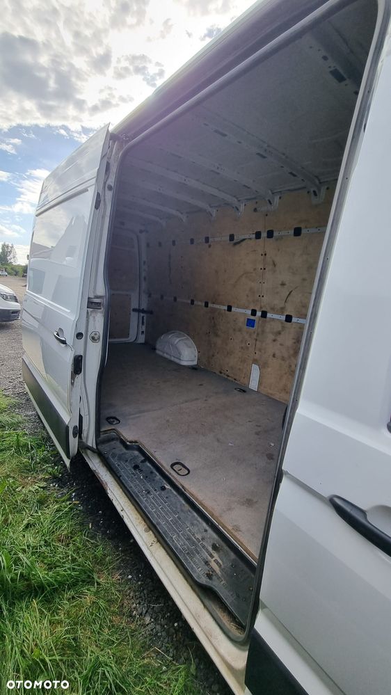 Volkswagen Crafter - 4
