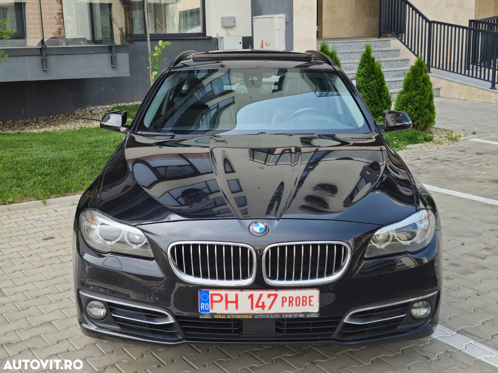 BMW Seria 5 525d Touring Aut. Luxury Line - 2