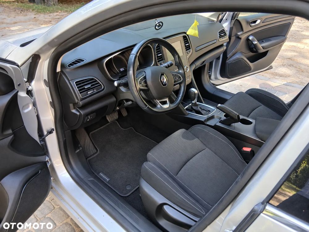 Renault Megane - 5