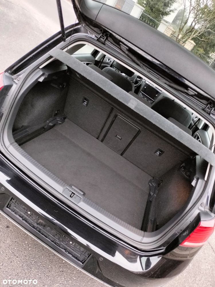 Volkswagen Golf 1.0 TSI BMT Comfortline - 11