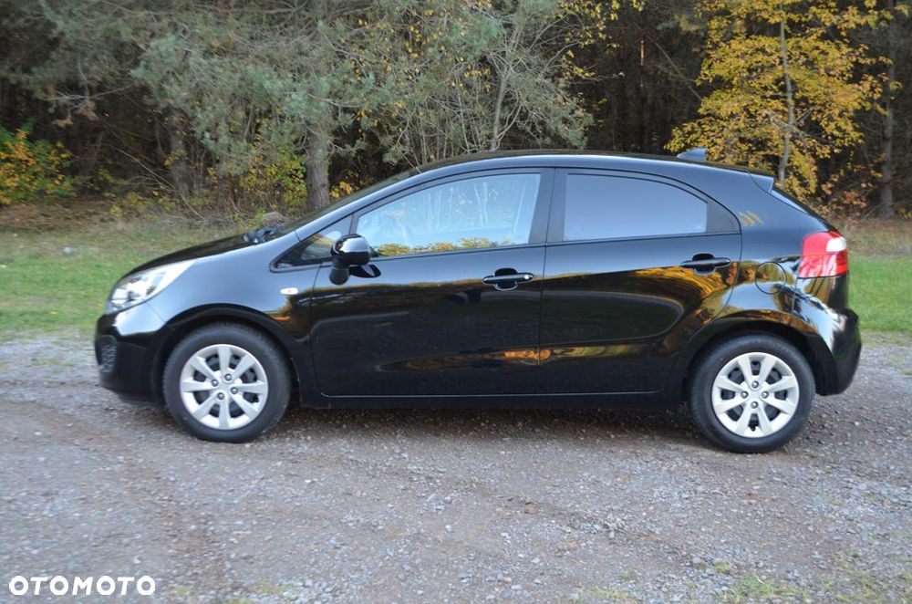 Kia Rio - 9