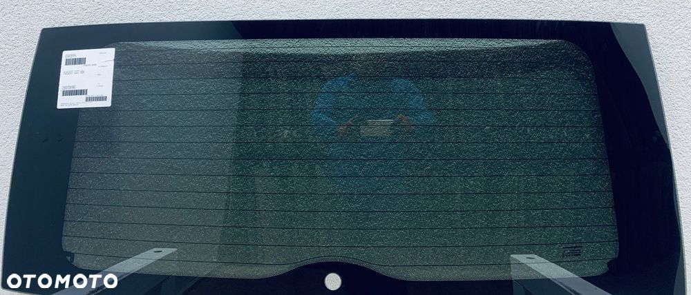 Szyba tylna NOWA PEUGEOT 1007 2004-2009