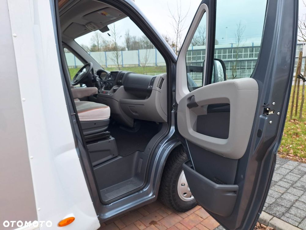 Carado T344 półintegra klimatyzacja hak - 29