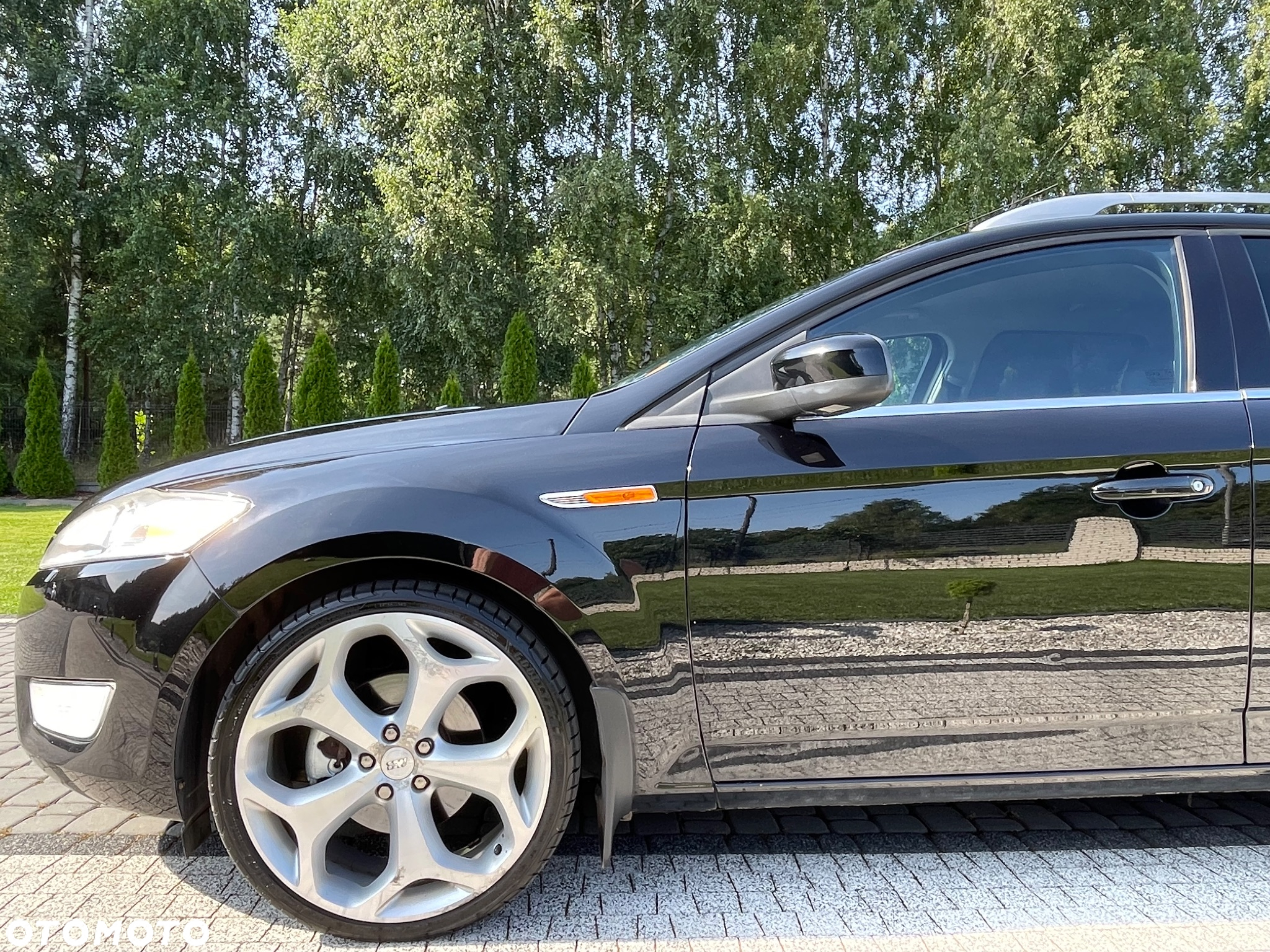 Ford Mondeo 2.5 Titanium - 23