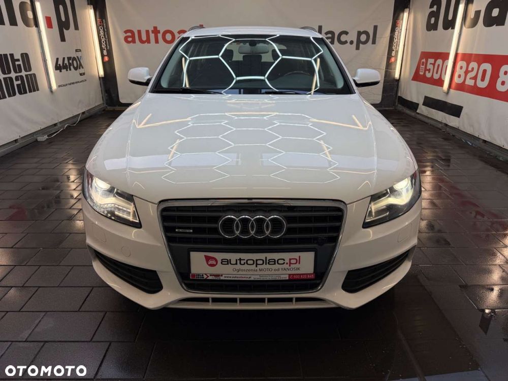 Audi A4 Avant - 4