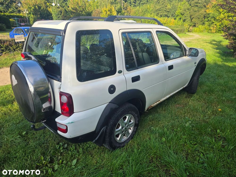 Land Rover Freelander - 2