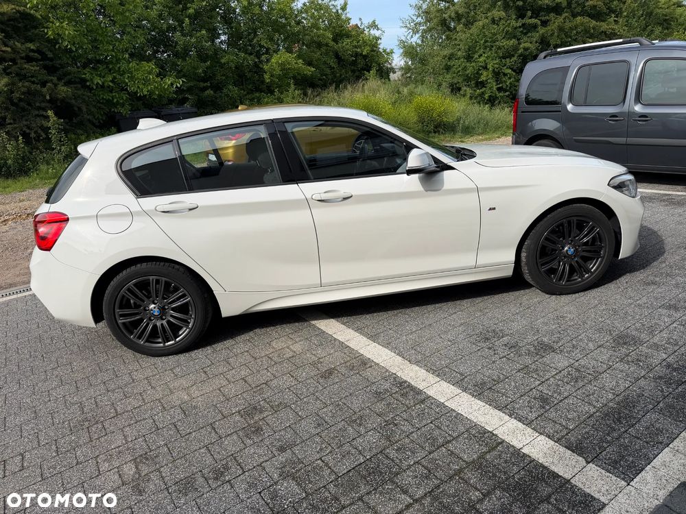 BMW Seria 1 120i M Sport - 3