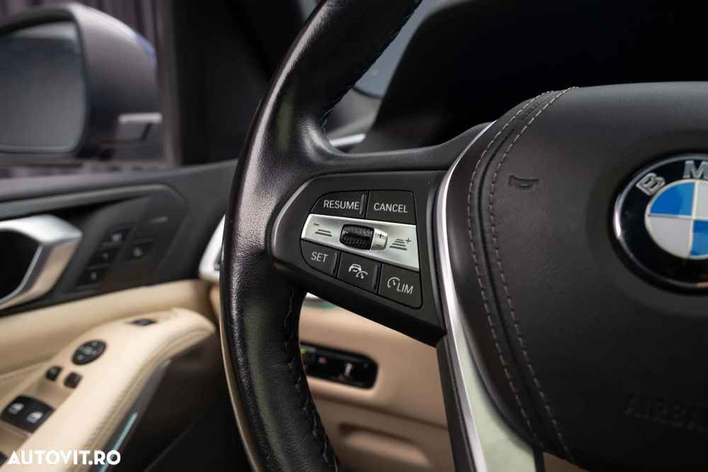 BMW X5 xDrive45e - 27