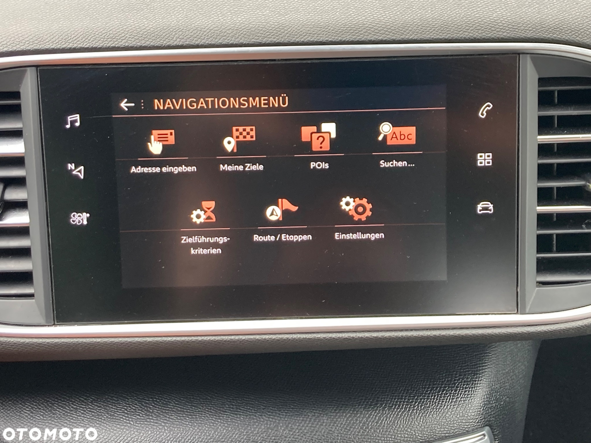 Peugeot 308 - 11