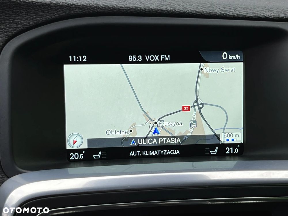 Volvo V60 D4 Drive-E Momentum - 32