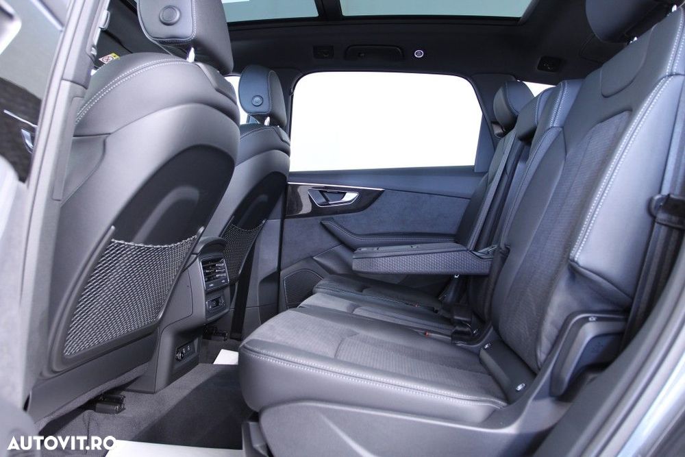 Audi Q7 - 11