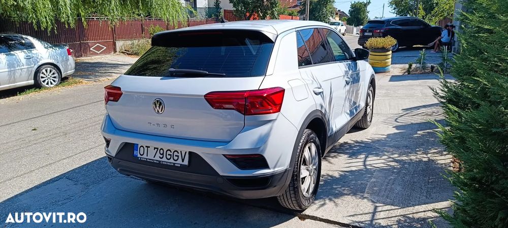 Volkswagen T-Roc 1.6 TDI Base - 13
