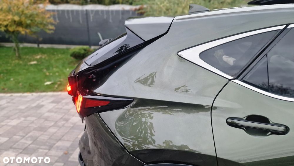 Lexus NX 350h Omotenashi AWD - 40