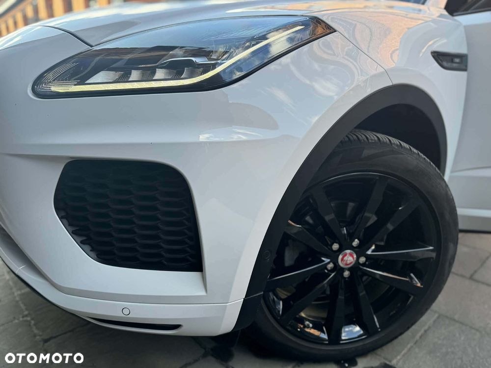 Jaguar E-Pace 2.0 i4D AWD R-Dynamic SE - 8