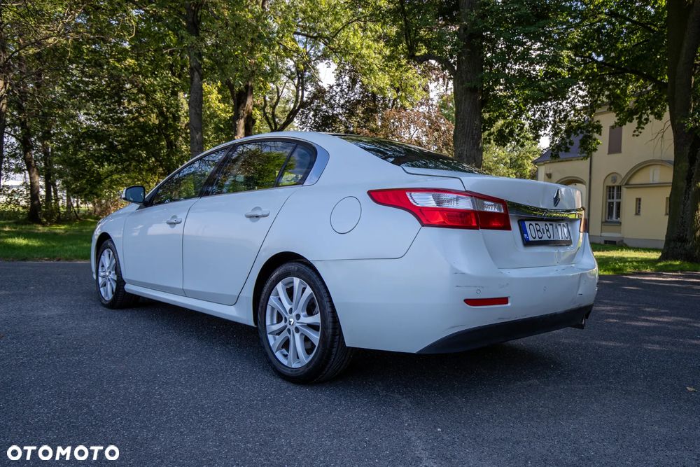 Renault Latitude 2.0 dCi Privilege - 3