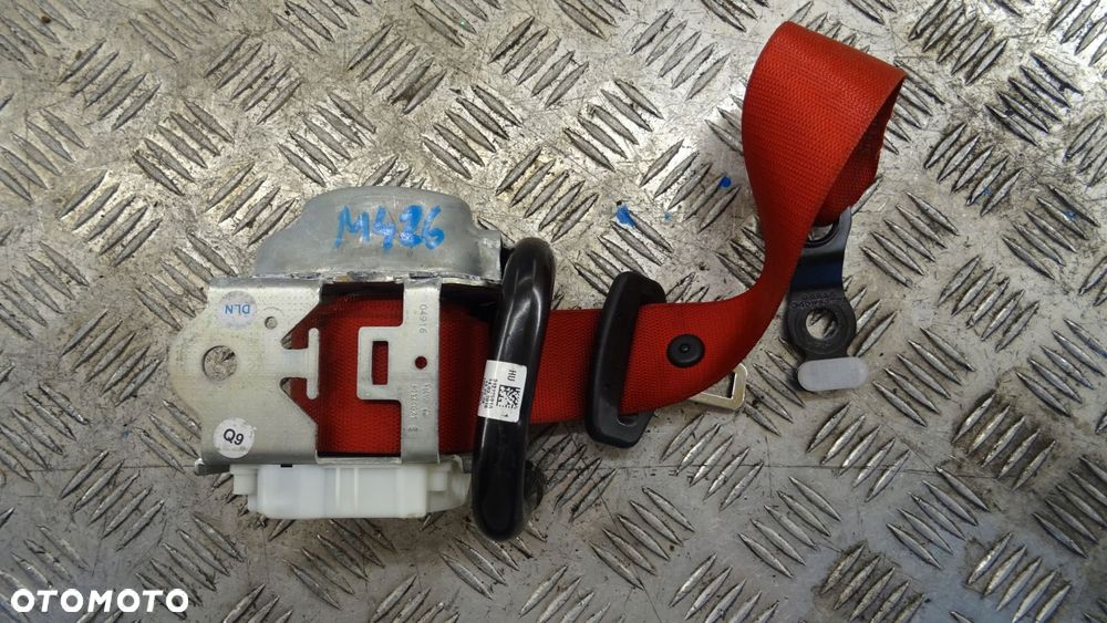 mercedes w205 napinacz pasa tył lewy oryg amg nr m426 - 1