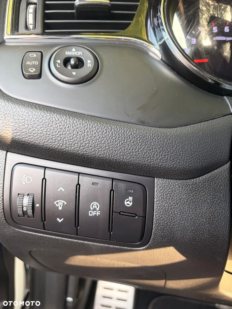 Kia Ceed 1.6 CRDi 136 DCT ISG GT Line - 17