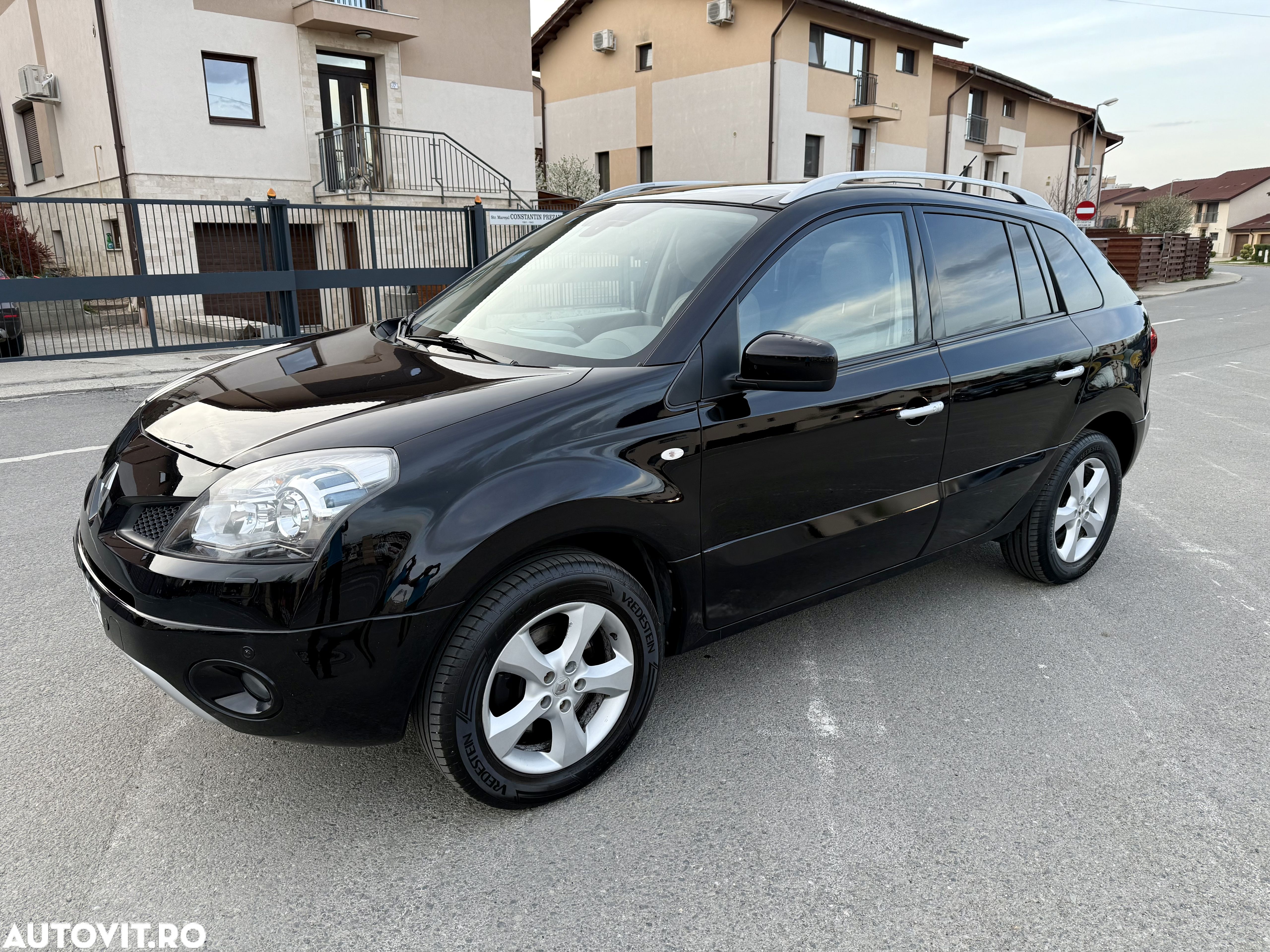 Renault Koleos 2.0 dCI FAP 4x4 Luxe - 1