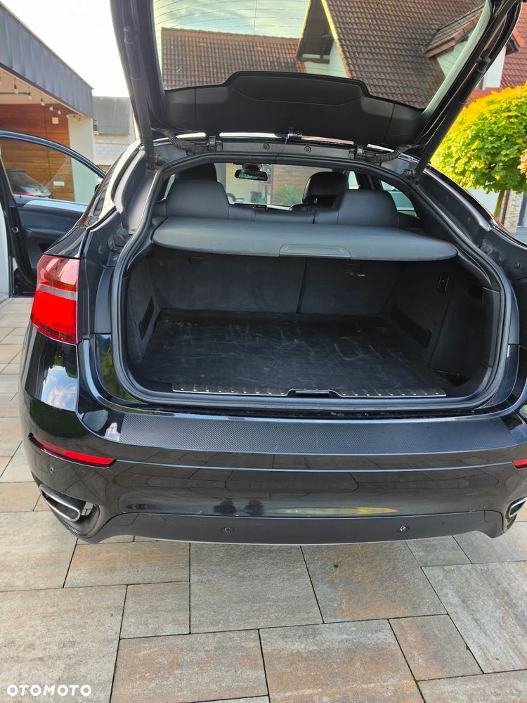 BMW X6 - 11