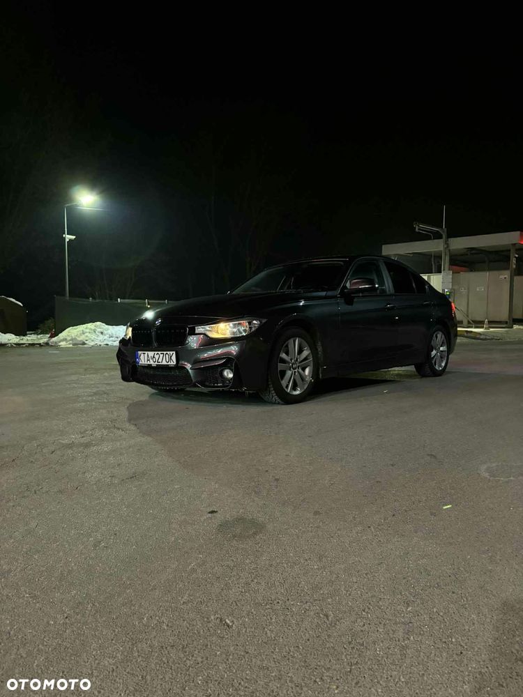 BMW Seria 3 2012 photo 5