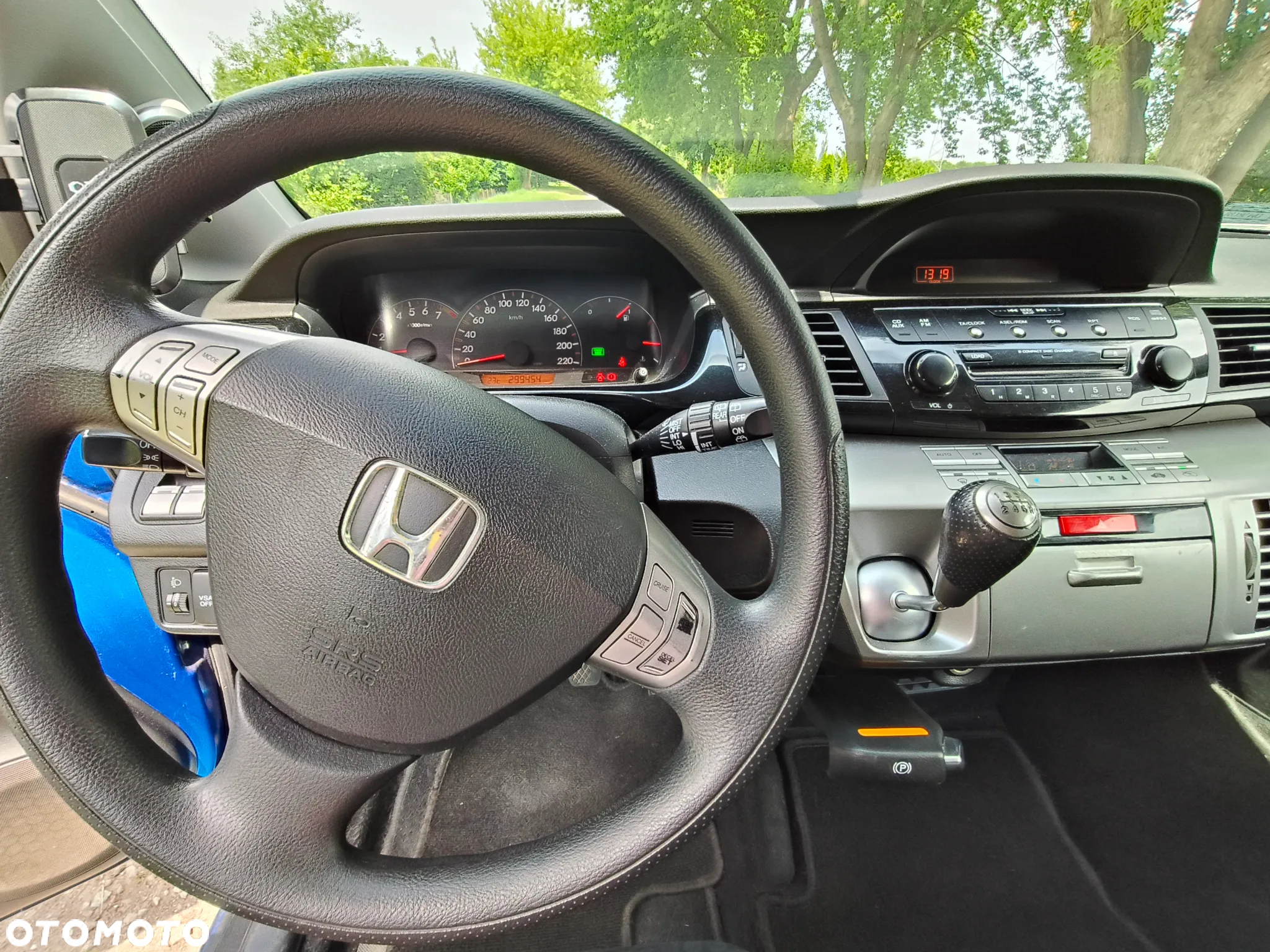 Honda FR-V - 14