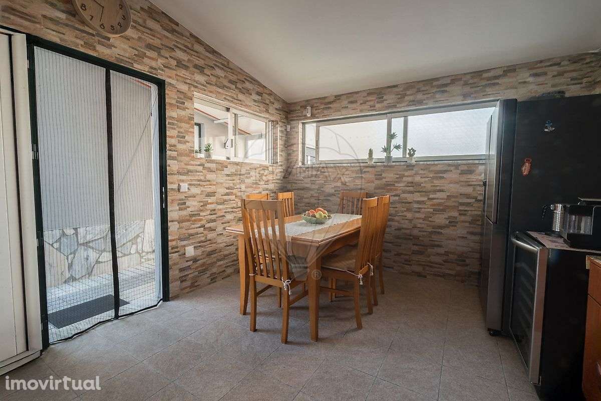 Moradia T5 para venda - Grande imagem: 3/31