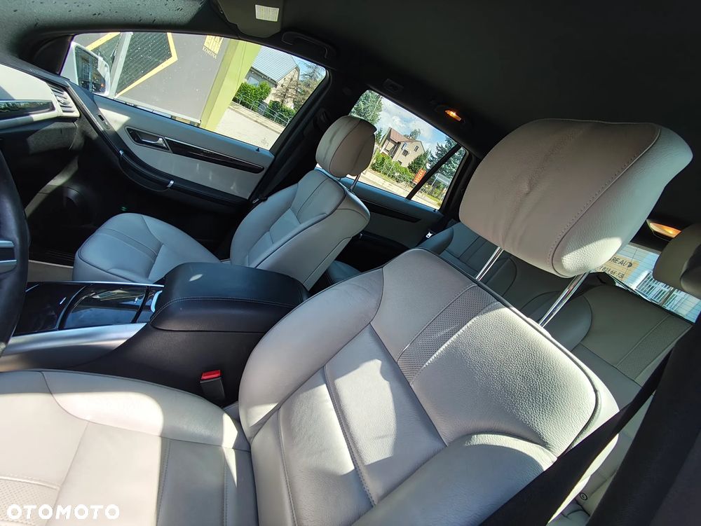 Mercedes-Benz Klasa R 350 CDI 4-Matic - 12
