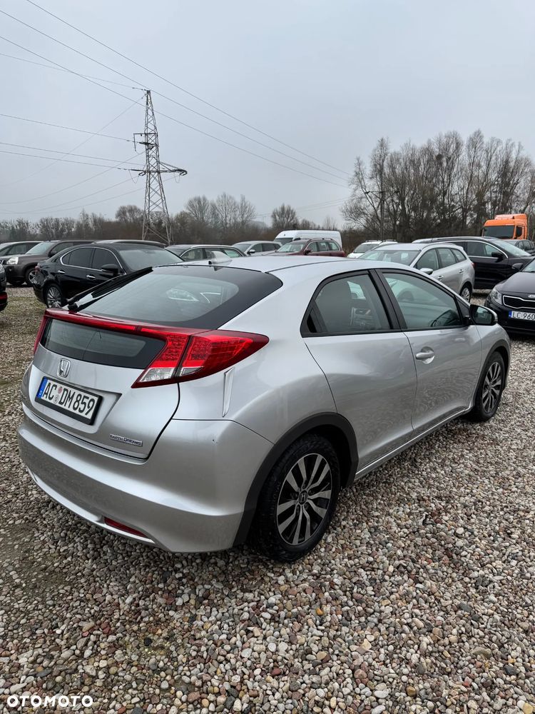 Honda Civic 1.6 i-DTEC Executive - 4