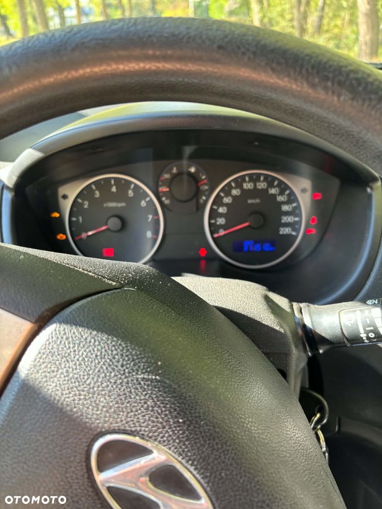 Hyundai i20 - 10