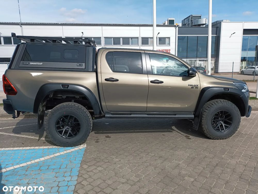 Toyota Hilux 2.8 D-4D mHEV Double Cab Invincible 4x4 - 4