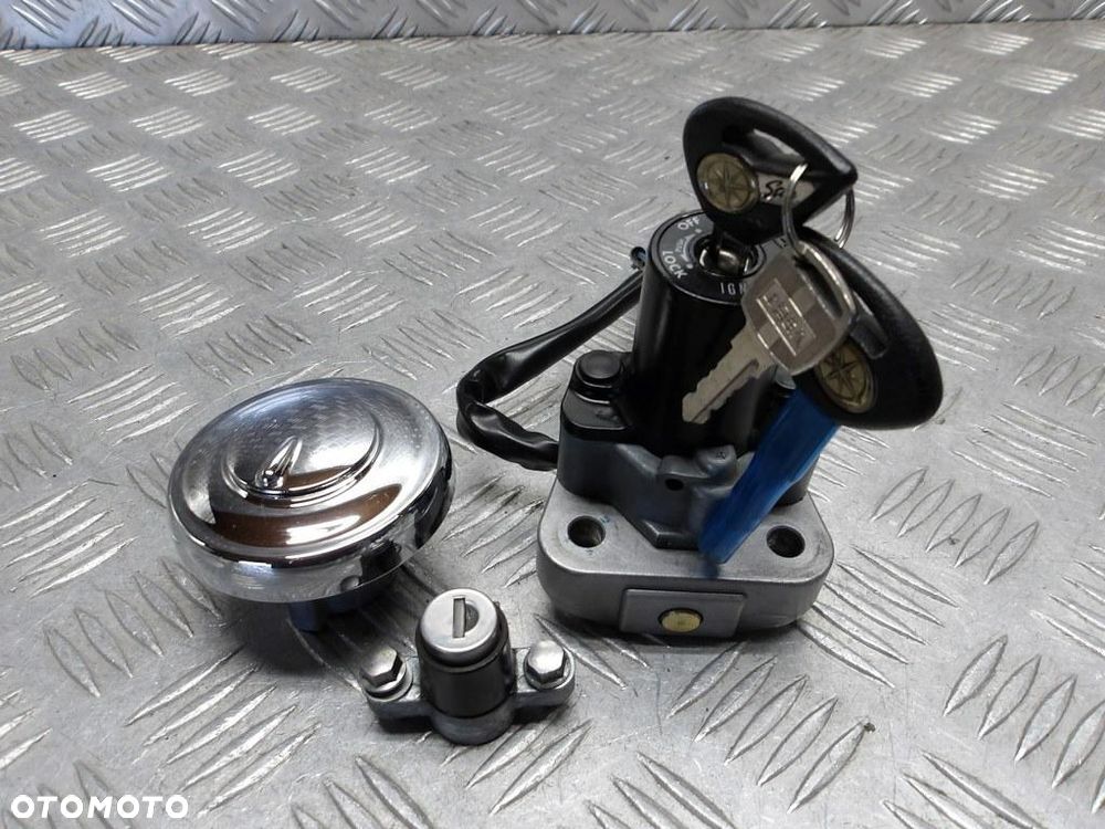 Stacyjka, korek paliwa zamek YAMAHA XV 1900 ROADLINER/STRATOLINER 06-14r   PN. 1D7-82501-00 - 1
