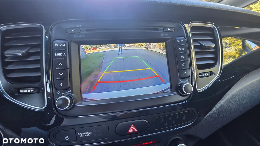 Kia Carens 1.7 CRDi Spirit - 24