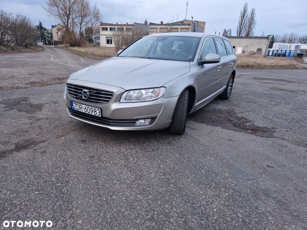 Volvo V70 - 3