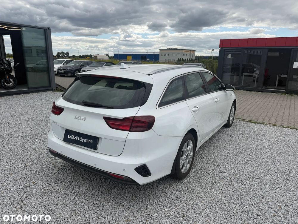 Kia Ceed 1.5 T-GDI M DCT - 5