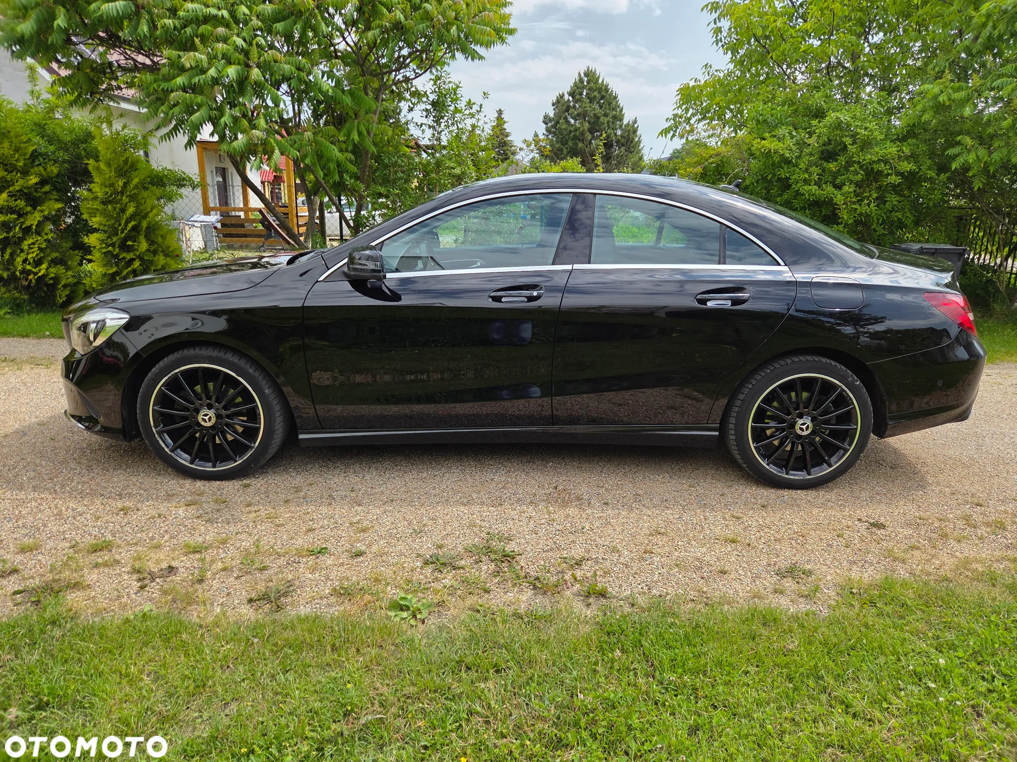 Mercedes-Benz CLA 180 7G-DCT Urban - 12