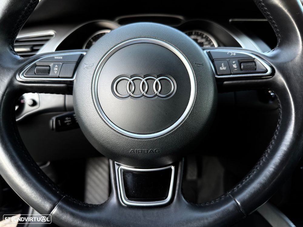 Audi A4 Avant 2.0 TDI Business Line S-line - 20