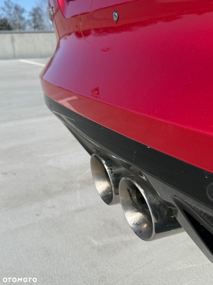 Jaguar F-Type S - 12