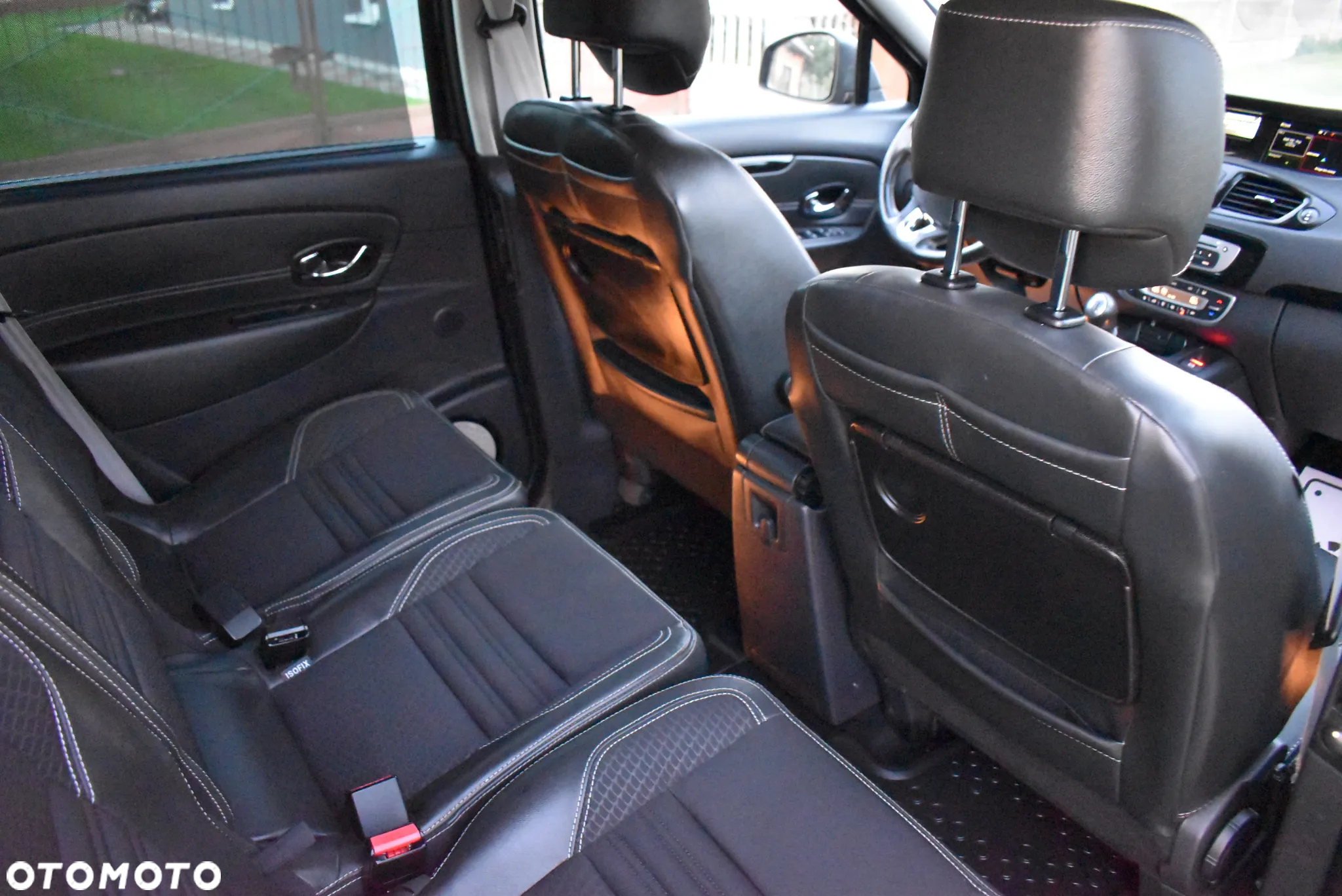 Renault Scenic ENERGY TCe 130 S&S Xmod Bose Edition - 30